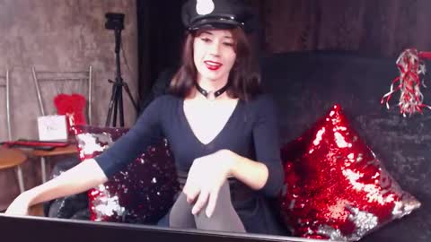 VictoryVega online show from 13, 9, 2025