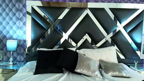 victtoria lee online show from 11, 2, 2025