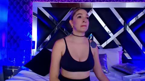 victtoria lee online show from 21, 10, 2025