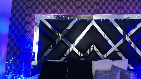 victtoria lee online show from 22, 3, 2026