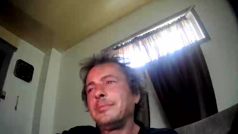 Snapshot of vids1977 chatting on 6, 6, 2026 vids1977 online show from 6, 6, 2026