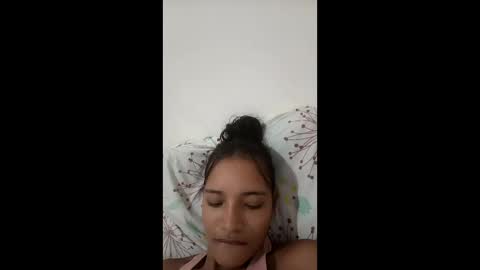 Snapshot of vienahcarter chatting on 25, 5, 2026 viena online show from 25, 5, 2026