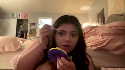 viennavisabelle online show from 5, 11, 2025