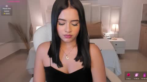 viictoria_joness online show from 5, 3, 2026