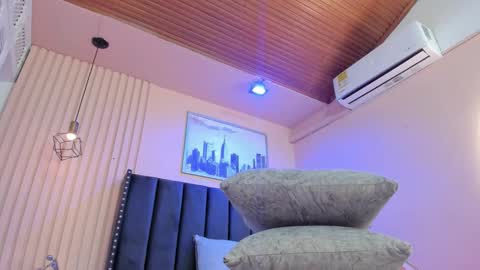 Viiolett online show from 6, 2, 2026