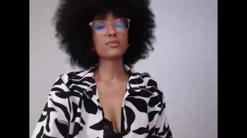 viiolettaaa online show from 4, 6, 2026