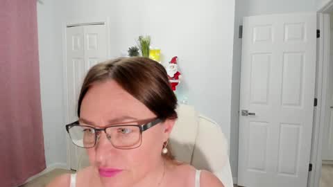 Ukrainian-woman online show from 2, 12, 2024