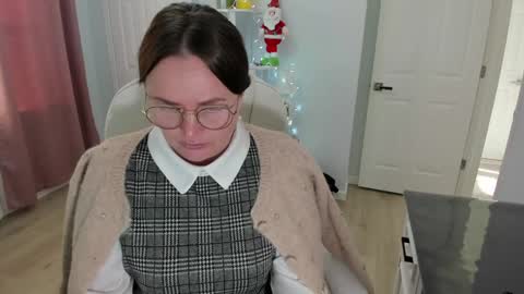 Ukrainian-woman online show from 13, 12, 2024
