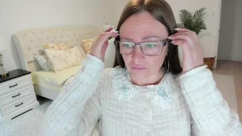 Snapshot of vika7333 chatting on 26, 5, 2026 Ukrainian-woman online show from 26, 5, 2026