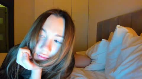 Snapshot of vikawels chatting on 15, 3, 2026 Vika online show from 15, 3, 2026