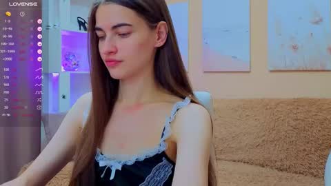 Snapshot of vikiberry chatting on 23, 10, 2025 vikiberry online show from 23, 10, 2025