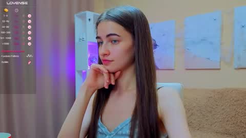 Snapshot of vikiberry chatting on 7, 11, 2025 vikiberry online show from 7, 11, 2025