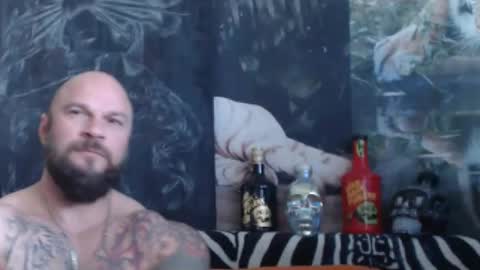 Snapshot of viking_me chatting on 4, 5, 2026 viking online show from 4, 5, 2026