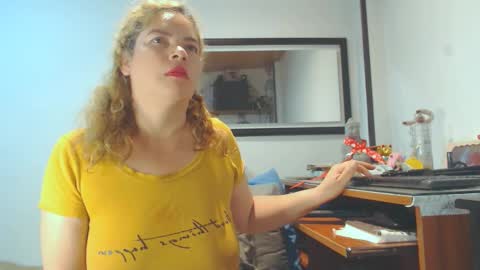 VIKKKTORIAAA online show from 16, 2, 2025