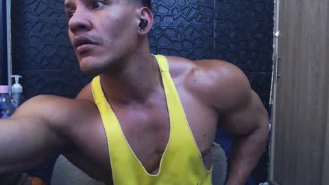 Viktor Herrera online show from 22, 11, 2025