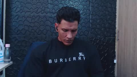 Snapshot of viktorherrera chatting on 5, 1, 2026 Viktor Herrera online show from 5, 1, 2026