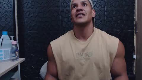 Snapshot of viktorherrera chatting on 8, 1, 2026 Viktor Herrera online show from 8, 1, 2026