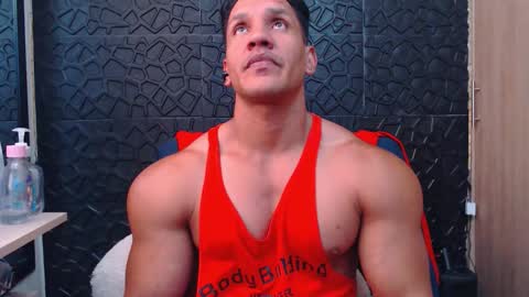 Snapshot of viktorherrera chatting on 10, 1, 2026 Viktor Herrera online show from 10, 1, 2026