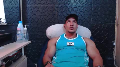 Snapshot of viktorherrera chatting on 14, 2, 2026 Viktor Herrera online show from 14, 2, 2026