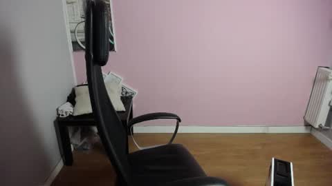 Snapshot of viktoria_lovely chatting on 7, 7, 2026 viktoria_lovely online show from 7, 7, 2026