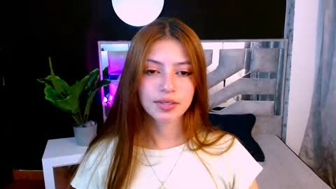 Snapshot of viky_evanss chatting on 15, 10, 2025 viky_evanss online show from 15, 10, 2025