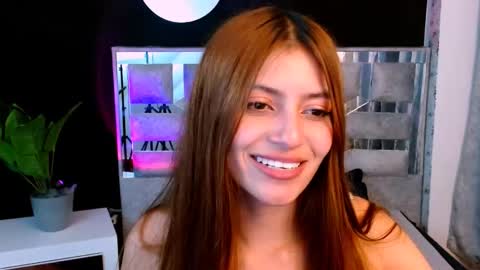 Snapshot of viky_evanss chatting on 17, 10, 2025 viky_evanss online show from 17, 10, 2025