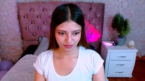 viky_evanss online show from 20, 2, 2026