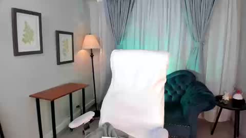 Victoria online show from 23, 9, 2025