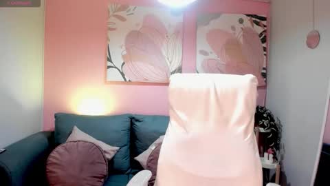 Victoria online show from 13, 11, 2025