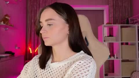 Eva online show from 5, 3, 2025