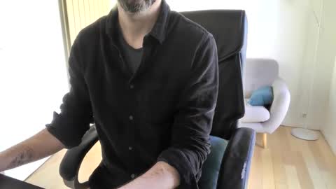 Snapshot of vince_du_80 chatting on 19, 3, 2026 Vince online show from 19, 3, 2026