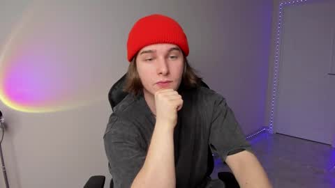 Vincent Strong online show from 2, 3, 2025