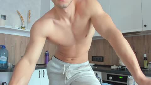 Snapshot of vincent_o chatting on 18, 12, 2024 Vincent. uncut 18cm online show from 18, 12, 2024