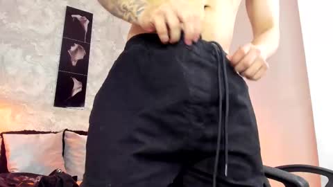 Snapshot of vincentblack_ chatting on 21, 10, 2025 Vincent online show from 21, 10, 2025