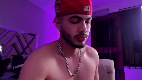 Snapshot of vincentblack_ chatting on 1, 12, 2025 Vincent online show from 1, 12, 2025