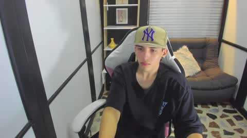 Vincent online show from 10, 12, 2024