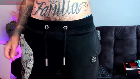 Snapshot of vincentsartori chatting on 26, 10, 2025 Vincent Sartori online show from 26, 10, 2025