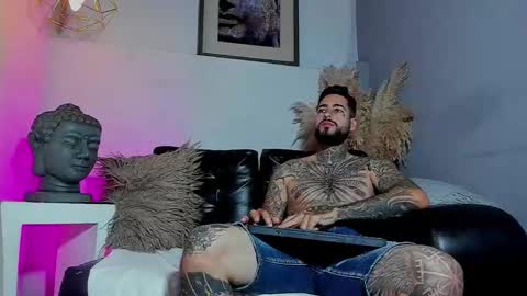 Snapshot of vincentsartori chatting on 17, 3, 2026 Vincent Sartori online show from 17, 3, 2026
