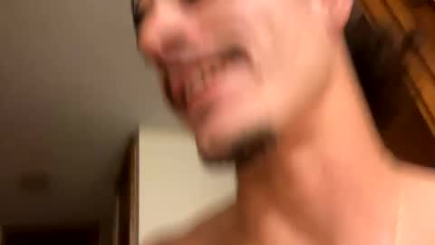 Snapshot of vinsmoke_sanji2020 chatting on 11, 1, 2025 Sanji online show from 11, 1, 2025