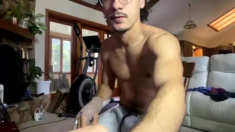 Snapshot of vinsmoke_sanji2020 chatting on 3, 3, 2025 Sanji online show from 3, 3, 2025