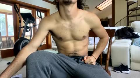 Snapshot of vinsmoke_sanji2020 chatting on 6, 3, 2025 Sanji online show from 6, 3, 2025