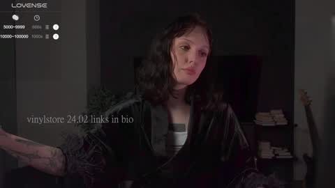 Diva Silvia online show from 24, 2, 2025