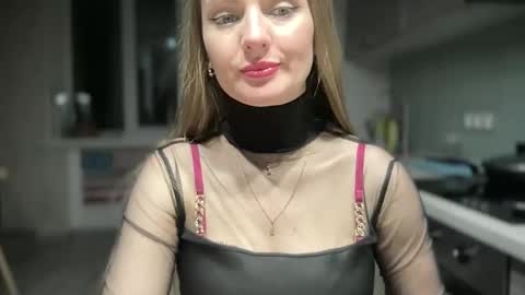 Funny  girl online show from 5, 3, 2025