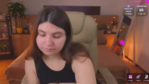 Snapshot of viola__shy chatting on 4, 7, 2026 Viola online show from 4, 7, 2026