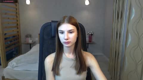 violaberry__ online show from 2, 10, 2025