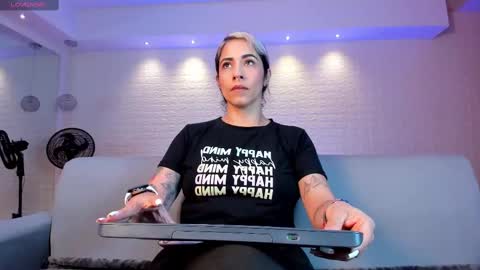 Snapshot of violeet_scott chatting on 10, 2, 2025 Violett Everyday From 0530 to 1430 Col Time online show from 10, 2, 2025