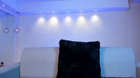 Snapshot of violeet_scott chatting on 21, 2, 2025 Violett Everyday From 0530 to 1430 Col Time online show from 21, 2, 2025