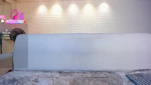 Snapshot of violeet_scott chatting on 26, 2, 2025 Violett Everyday From 0530 to 1430 Col Time online show from 26, 2, 2025