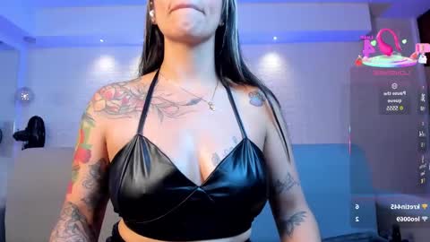 Snapshot of violeet_scott chatting on 5, 3, 2025 Violett Everyday From 0530 to 1430 Col Time online show from 5, 3, 2025