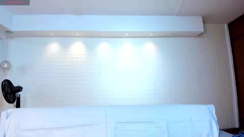 Snapshot of violeet_scott chatting on 26, 9, 2025 Violett Everyday From 0530 to 1430 Col Time online show from 26, 9, 2025